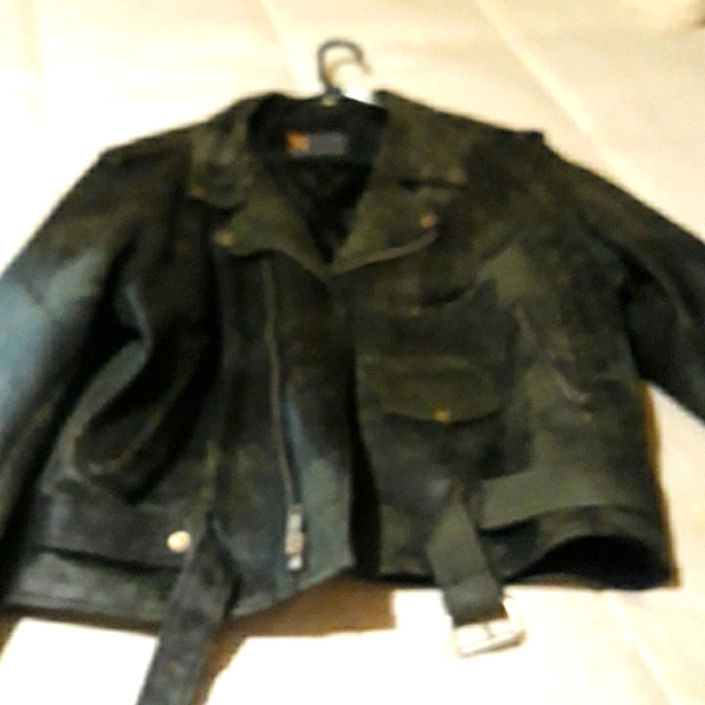Leather motorcycle jacket